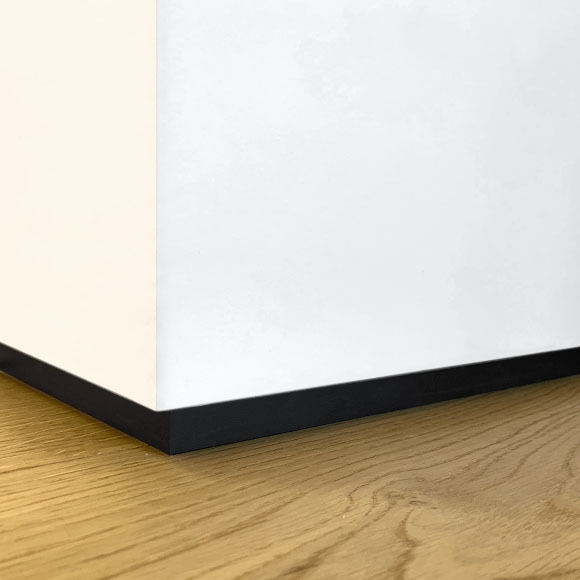 Теневой плинтус  20/40мм Черный 9005 2500мм