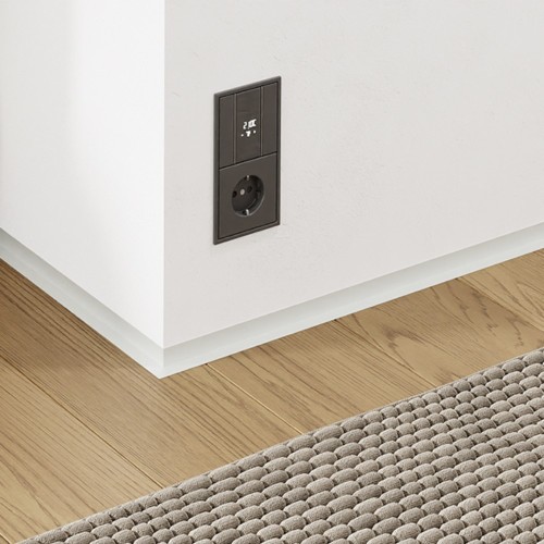 Микроплинтус алюминиевый Modern Decor RAL 9016 Белый муар 39-12-92 2500×19×16