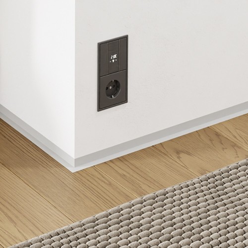 Микроплинтус алюминиевый Modern Decor Серебро без покрытия 56-11-21 2500×19×16