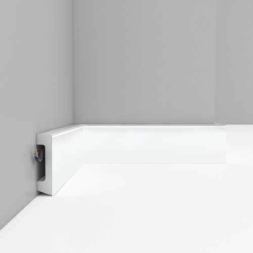 Плинтус Decomaster Белый D234-114 глянцевый 2400×58×16