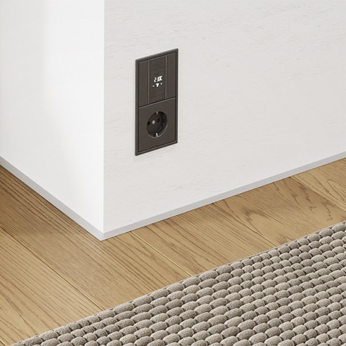 Микроплинтус алюминиевый Modern Decor Серебро анодированный 40-81-01 2500×16×6