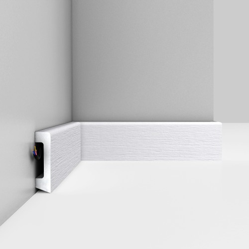 Плинтус Decomaster Дуб белый D234-70 2400×58×16