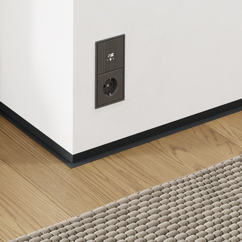 Микроплинтус алюминиевый Modern Decor RAL 7021 Черно-серый 63-55-79 2500×19×16