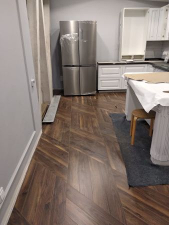 Ламинат CBM OSTROST Орех Габри 502