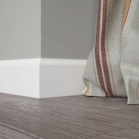 Плинтус Ultrawood Base 001i 83х12