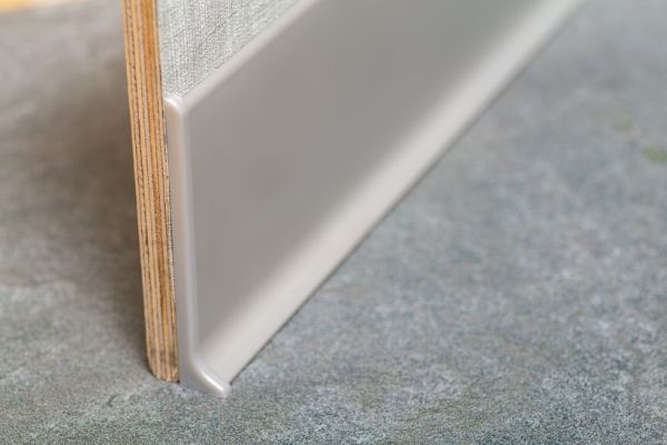 Заглушка алюминиевая  L-образная серебро 2 шт/уп