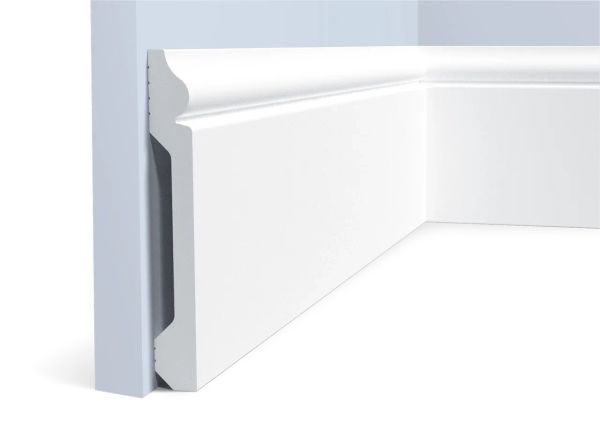 Плинтус Hiwood полимерный под покраску B136 фигурный 2000×136×18