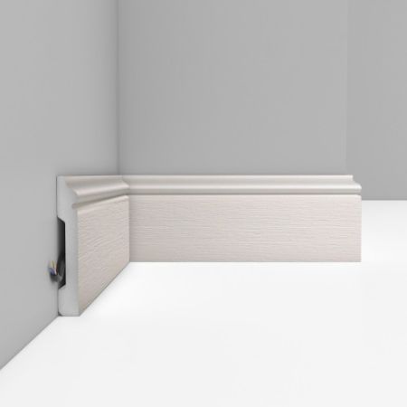 Плинтус Decomaster Дуб молочный D005-1070 2400×79×13