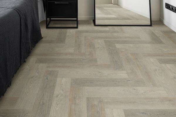 Кварц виниловое покрытие Floor Factor SPC HERRINGBONE Английская елочка Graphite oak (HB.05)