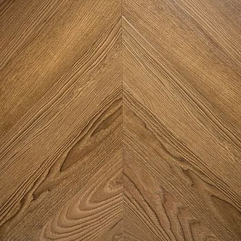 Кварцвиниловый SPC ламинат Vinilam Parquet Chevron Шеврон Плезир I1651102 французская елка 1293×305×8,5