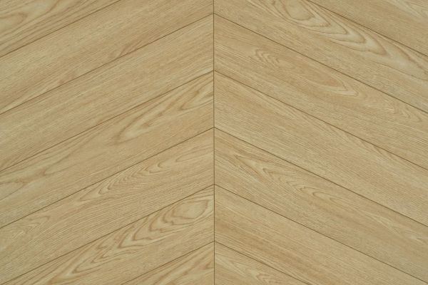 Ламинат CBM CHEVRON 62°Дуб Cлавков  606