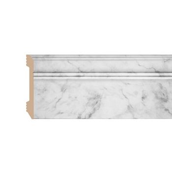 Плинтус Decomaster D105-79 2400×107×12