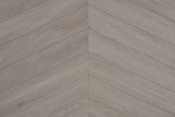 Ламинат CBM CHEVRON 62°Дуб Магена 604