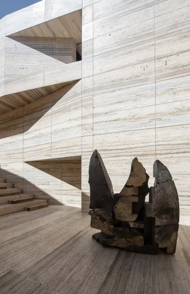 Гибкий камень Neo Travertine (FSO-01/FSM-01) 2-2,5x550x1100мм