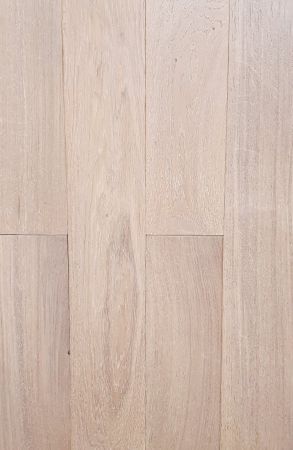 Инженерная доска GoldenWood Дуб Бланко UV-лак