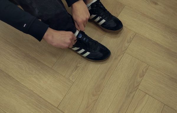 Кварц виниловое покрытие Stone Floor MSPC Елочка Дуб Рейфилд Артикул: DCA3-2 MР