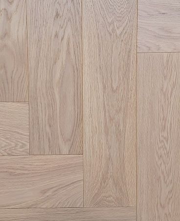 Паркетная доска Елочка Hajnowka Дуб Caldos натур масло воск