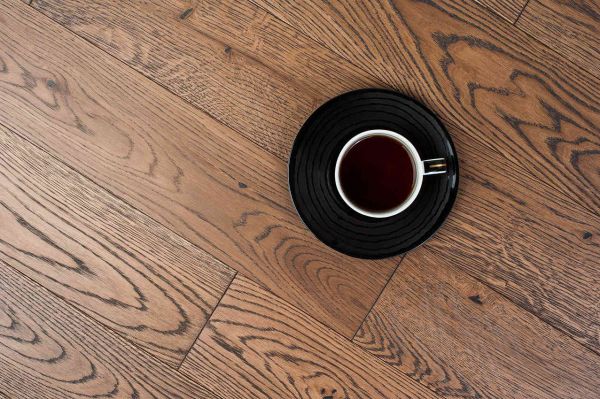 Инженерная доска Legend Дуб Florence под лаком брашированный