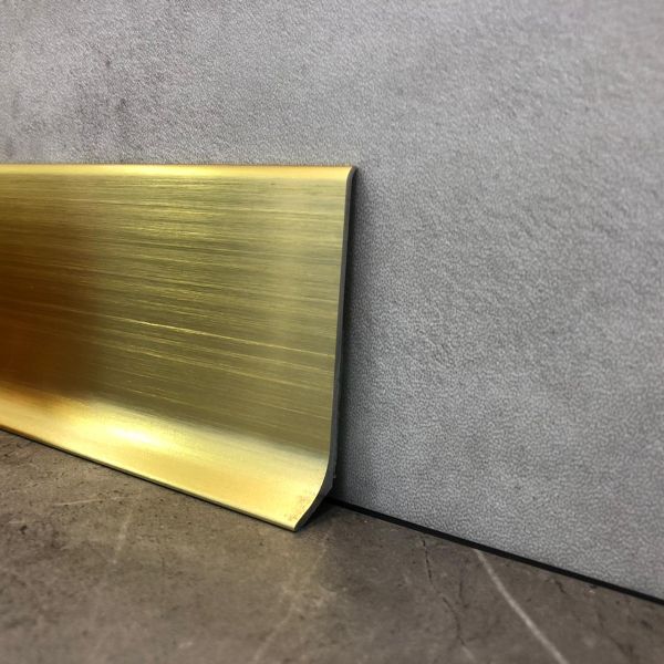 Плинтус Profilpas Metal Line 90 сатинированный золото сапожок
