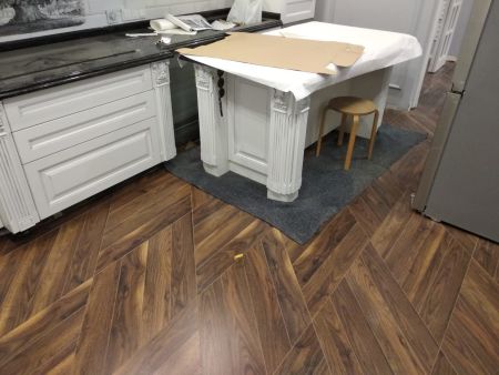 Ламинат CBM OSTROST Орех Габри 502