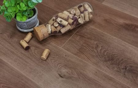 Кварц виниловое покрытие Stone Floor Дуб Рождественский Лес 305-10 НР