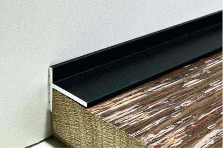 Микроплинтус алюминиевый Modern Decor черный 2000×10×18