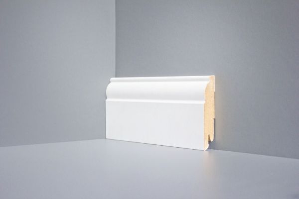 Плинтус DeARTIO Ламинированный 104-80 Белый 80х16