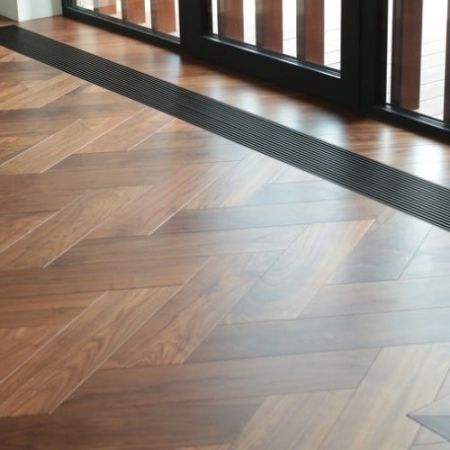 Инженерная доска HM Flooring Орех американский Diamond селект итальянская елка 550×150×14