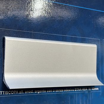 Плинтус Progress profiles напольный BTAA Анодированный Серебро 2м