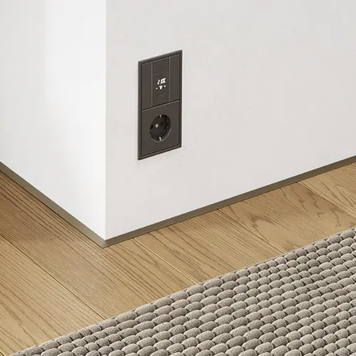 Микроплинтус алюминиевый Modern Decor Шампань 64-89-45 2500×16×6