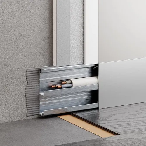 Плинтус алюминиевый скрытый с кабель-каналом Modern Decor Серебро анодированный 97-06-51 2500×60,2×15