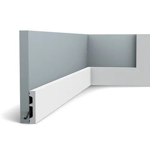 Плинтус ORAC DECOR SX157 66х13 мм