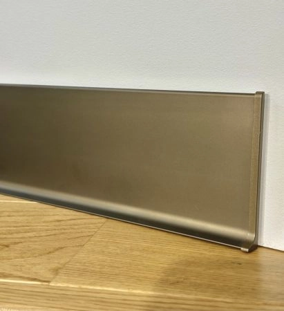 Плинтус Алюминиевый анодированный Шампань 3м Плинтус Алюминиевый анодированный Шампань 3м