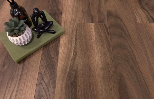 Орех Кембридж 10x130x1220мм