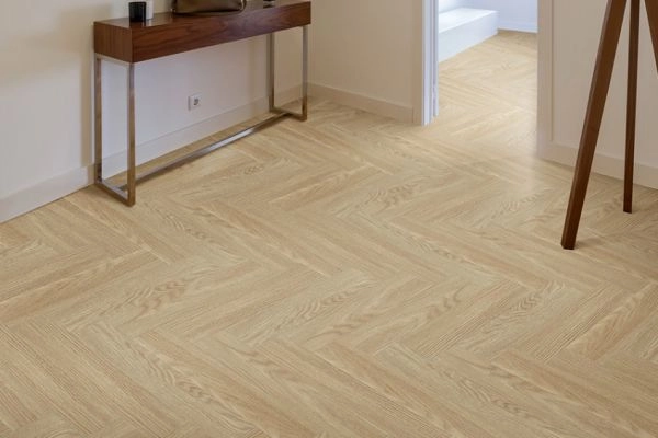 Кварц виниловое покрытие Floor Factor SPC HERRINGBONE Кварц виниловое покрытие Floor Factor SPC HERRINGBONE Английская елочка Biege smoke oak(HB.04)